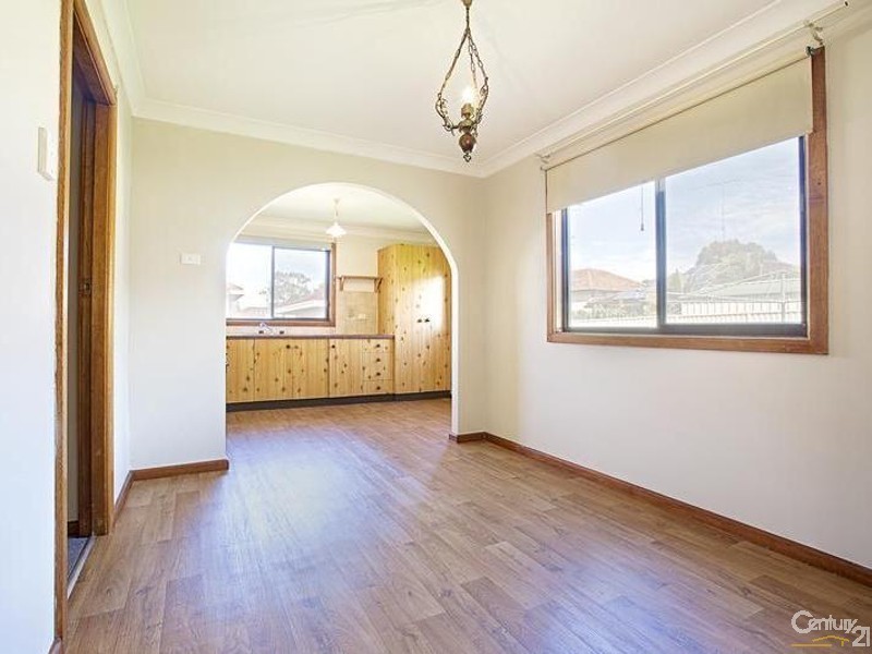 242A St Johns Road, St Johns Park NSW 2176