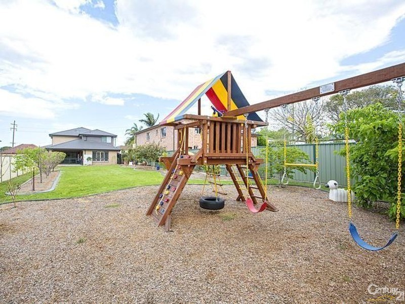 36 Brenan Street, Fairfield NSW 2165