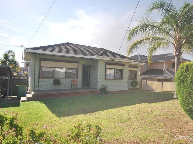 7 Mcilvenie Street, Canley Heights NSW 2166