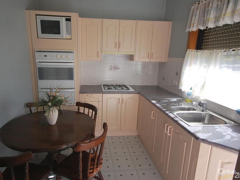 7 Mcilvenie Street, Canley Heights NSW 2166