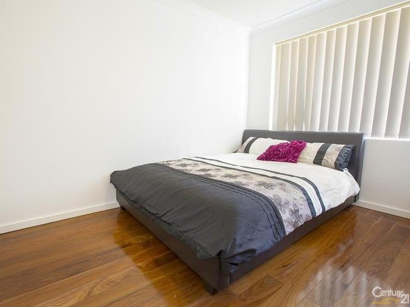 4/44 Wrentmore Street, Fairfield NSW 2165