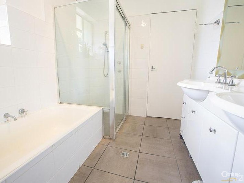 4/44 Wrentmore Street, Fairfield NSW 2165