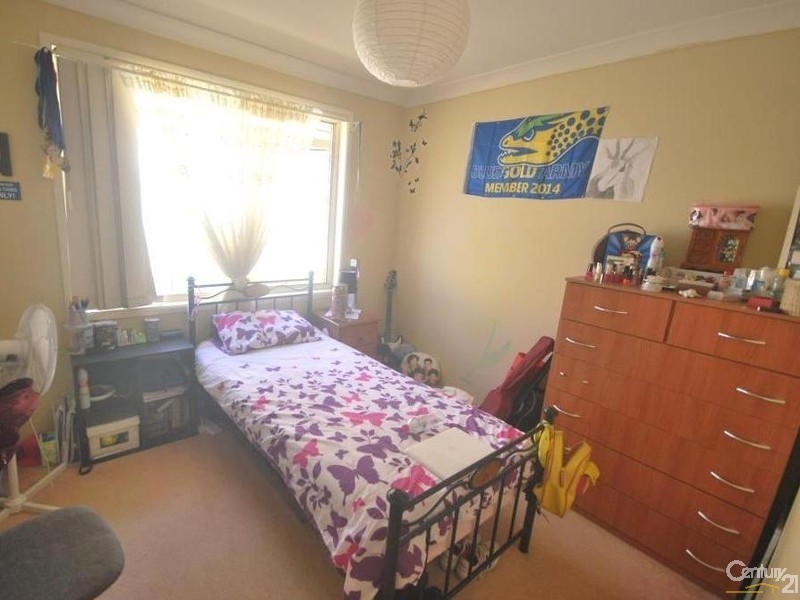 54 Hercules Street, Fairfield East NSW 2165