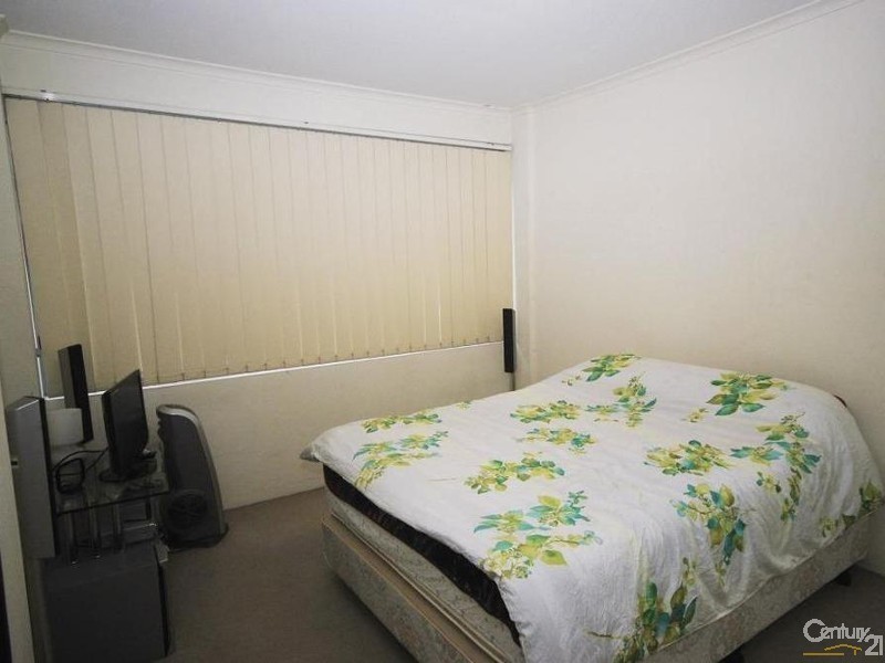 704/13 Spencer Street, Fairfield NSW 2165