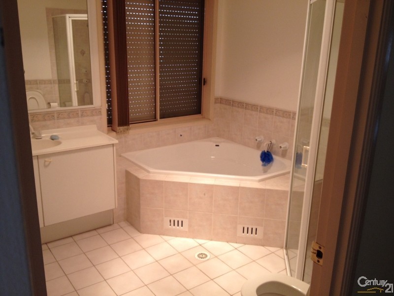 Green Valley NSW 2168