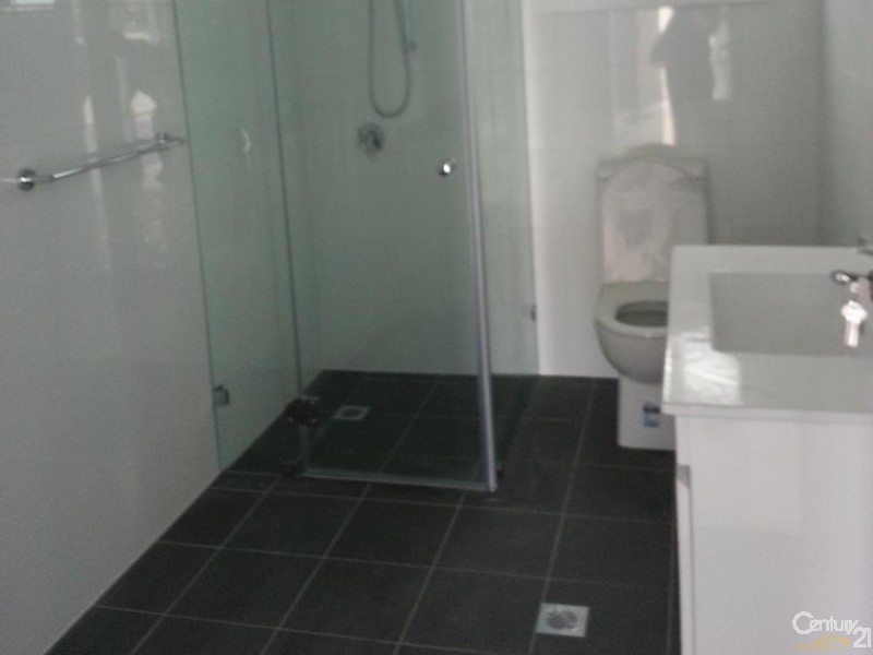 Fairfield East NSW 2165