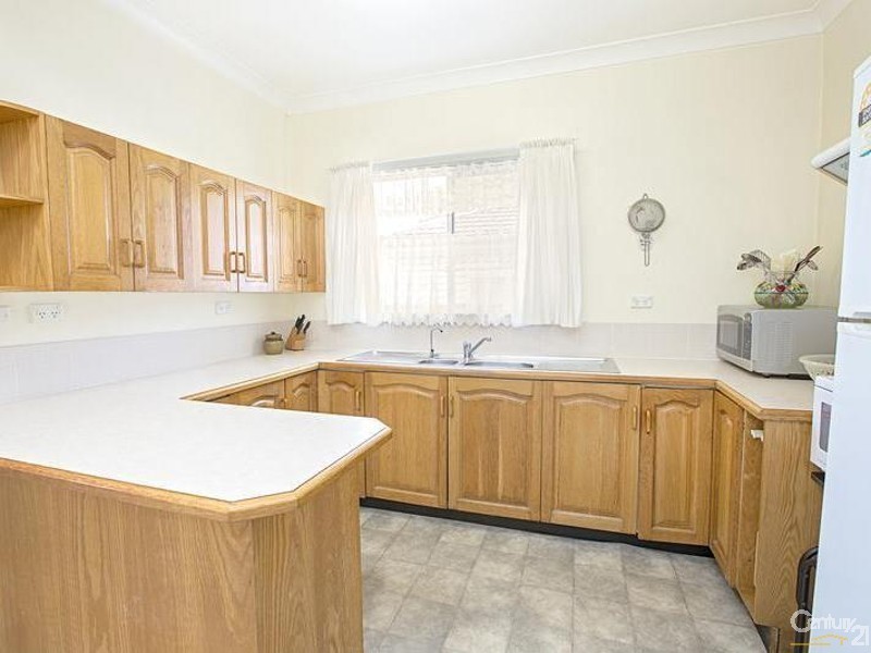 48 The Boulevarde, Fairfield NSW 2165