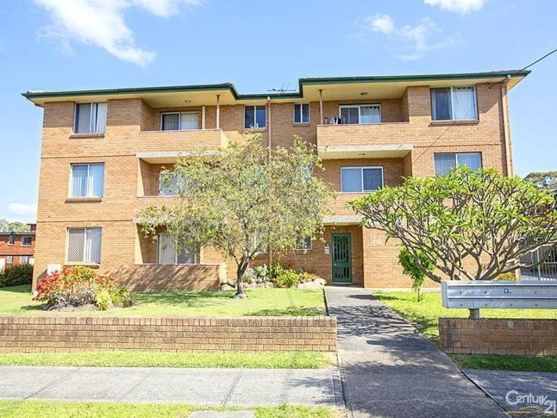 4/248  River Avenue, Carramar NSW 2163
