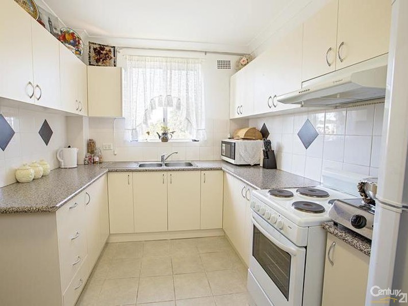 4/248  River Avenue, Carramar NSW 2163