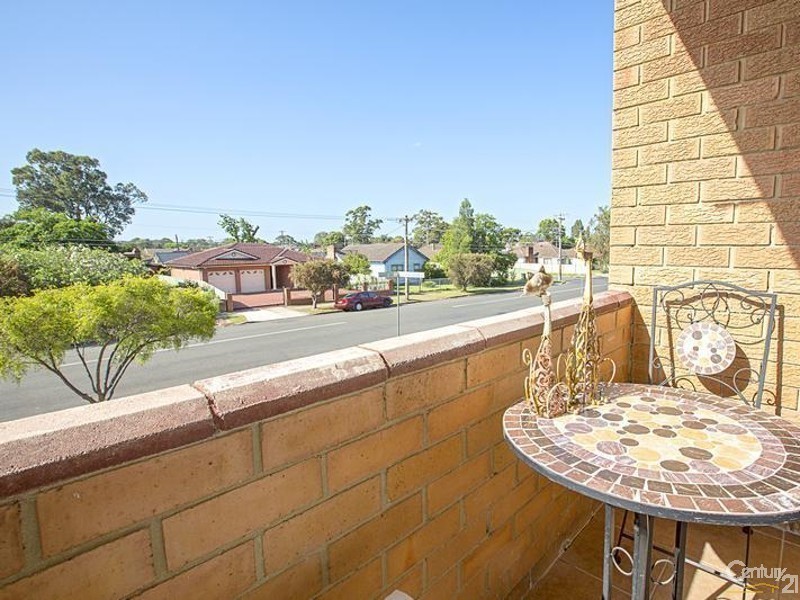 4/248  River Avenue, Carramar NSW 2163