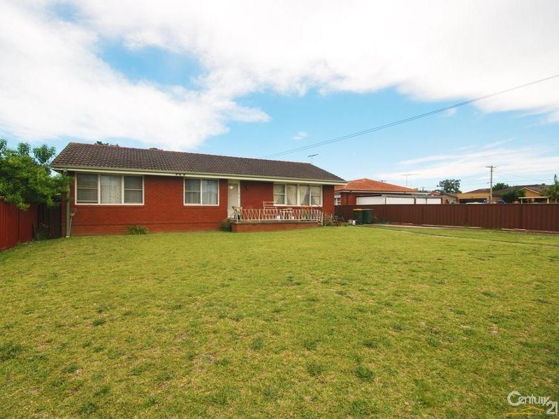 3 Edward Place, Canley Heights NSW 2166