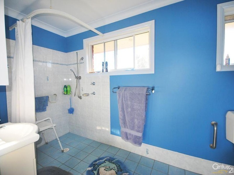 3 Edward Place, Canley Heights NSW 2166