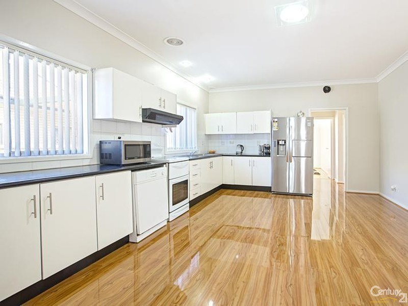 26 Bland Street, Carramar NSW 2163