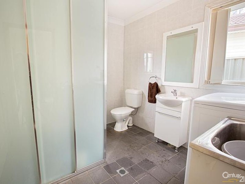 18 Kendall Street, Fairfield West NSW 2165