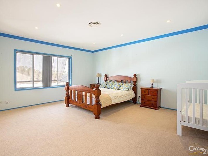 239 Brenan Street, Smithfield NSW 2164