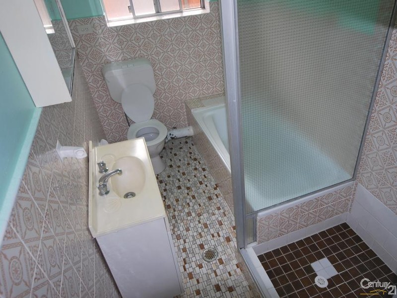 10/84 Harris Street, Fairfield NSW 2165