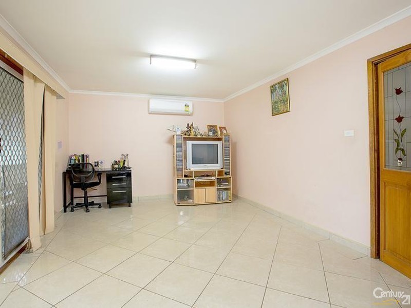 82A Brenan Street, Smithfield NSW 2164