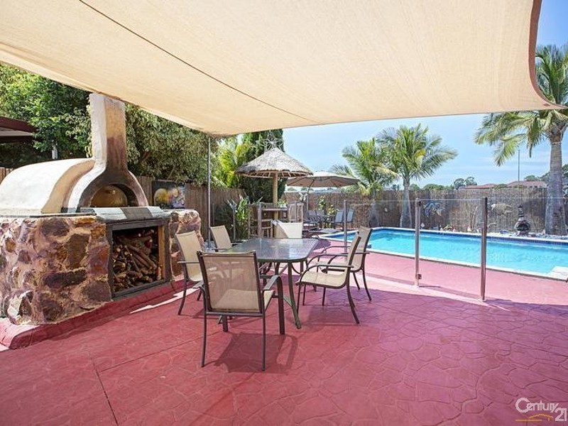 4 Intrepid Close, Greenfield Park NSW 2176