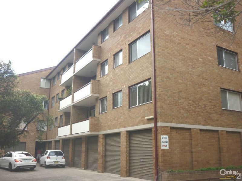 41/127 The Crescent, Fairfield NSW 2165