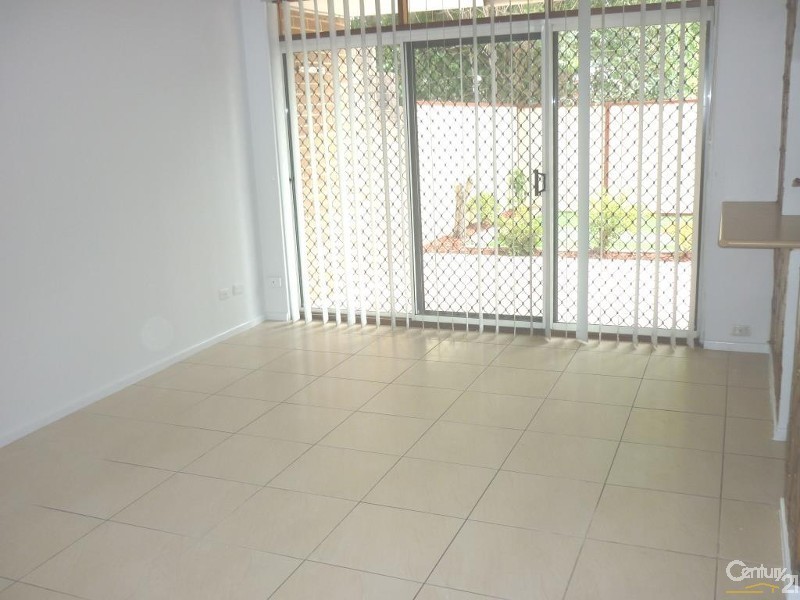 41/127 The Crescent, Fairfield NSW 2165