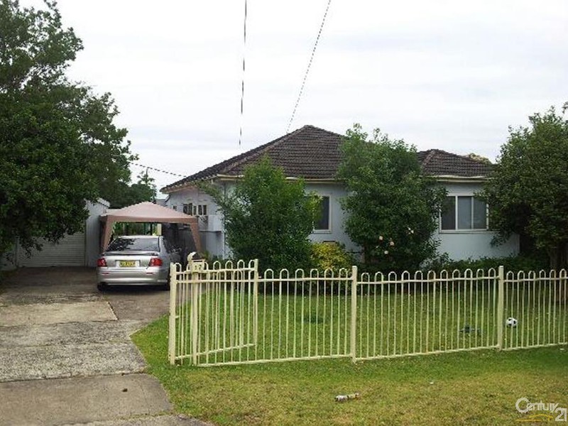 17 Normanby Street, Fairfield East NSW 2165