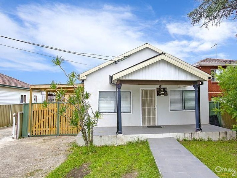 515 The Horsley Drive, Fairfield NSW 2165