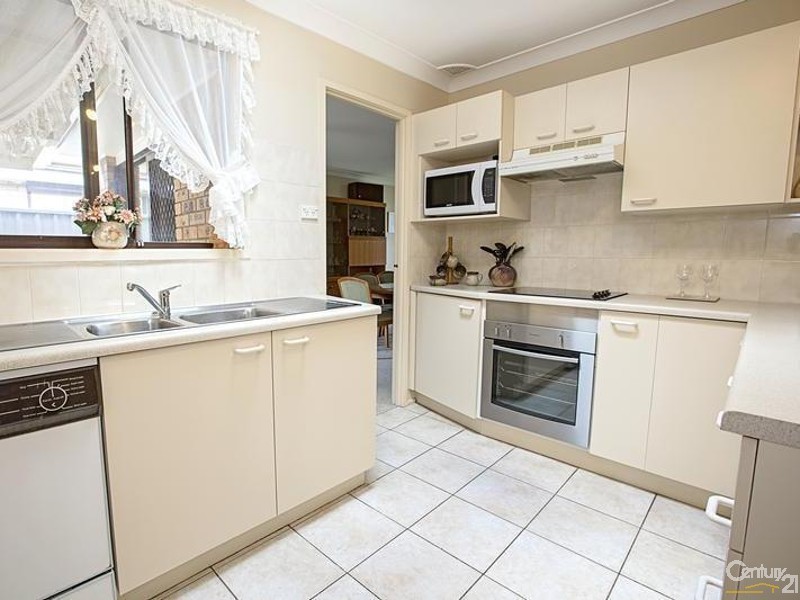 28 Richards Road, Wakeley NSW 2176