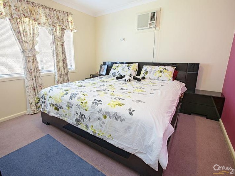 31 Kendee Street, Sadleir NSW 2168