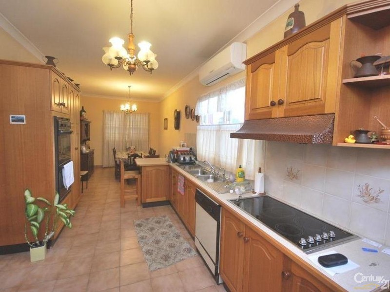 70 Anthony Street, Fairfield NSW 2165