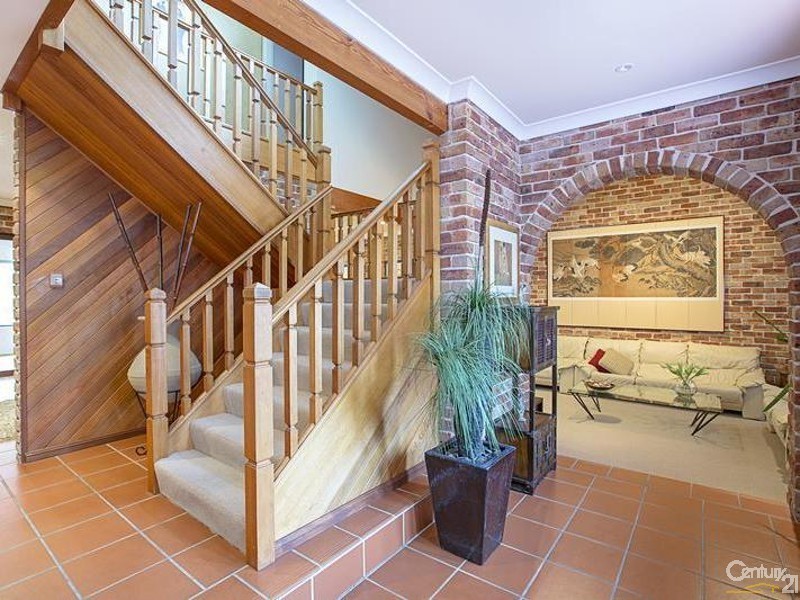 38 Glen Logan Road, Bossley Park NSW 2176