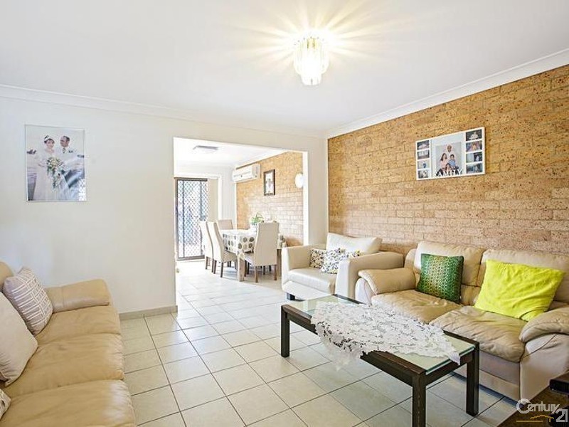 16/11 Campbell Hill Road, Chester Hill NSW 2162