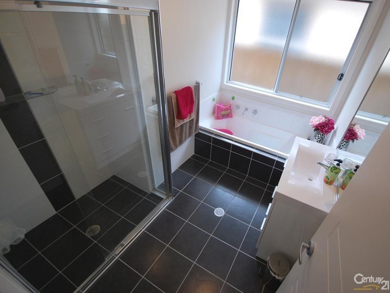 Middleton Grange NSW 2171