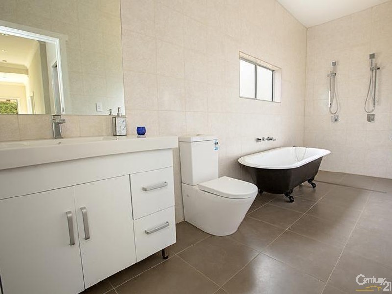 40  Lansdowne Street, Merrylands NSW 2160