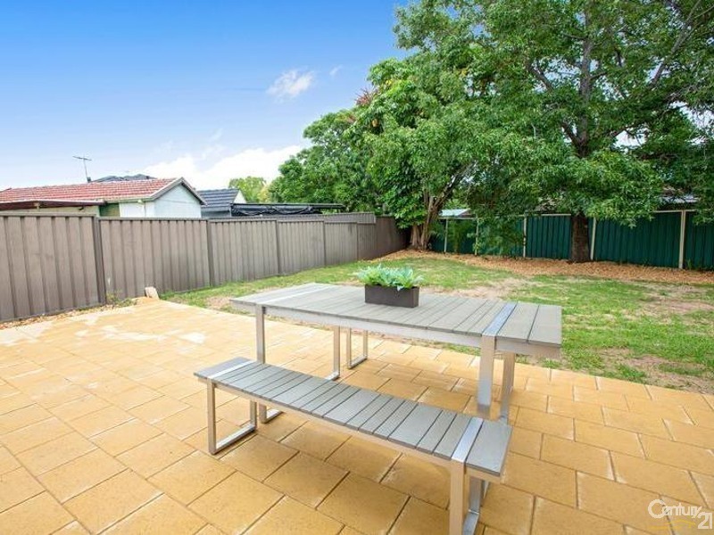 40  Lansdowne Street, Merrylands NSW 2160