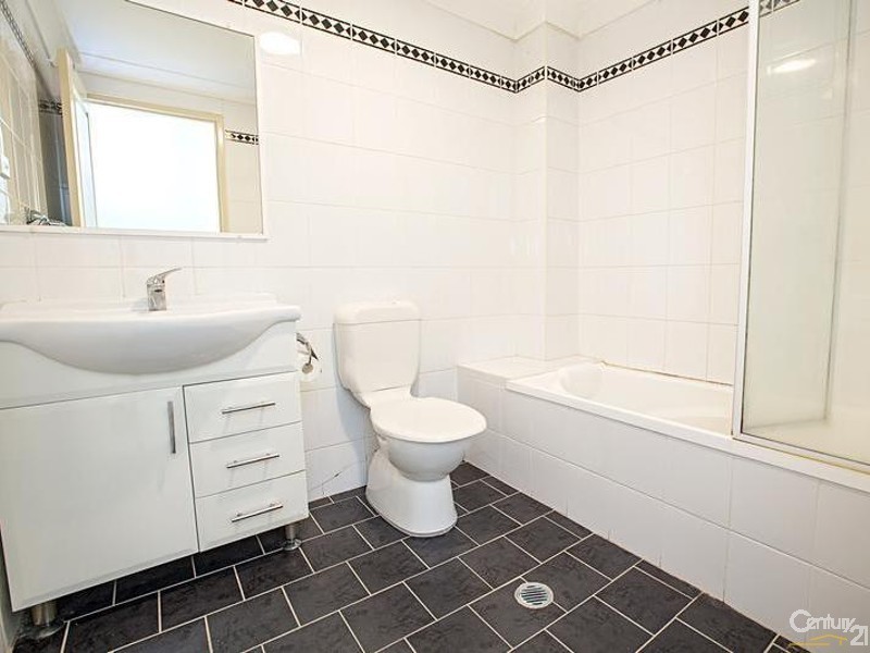 8/408-410 The Horsley Drive, Fairfield NSW 2165