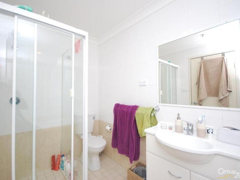 1103/1 Spencer Street, Fairfield NSW 2165