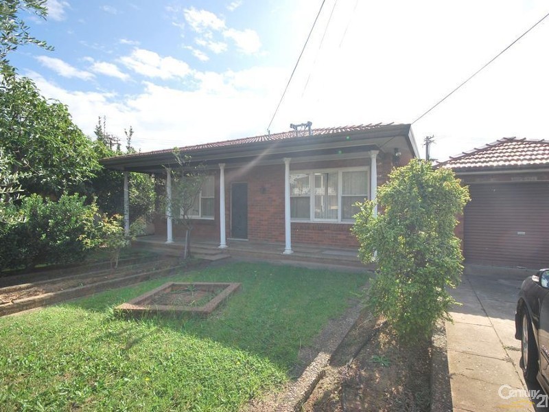 Fairfield NSW 2165
