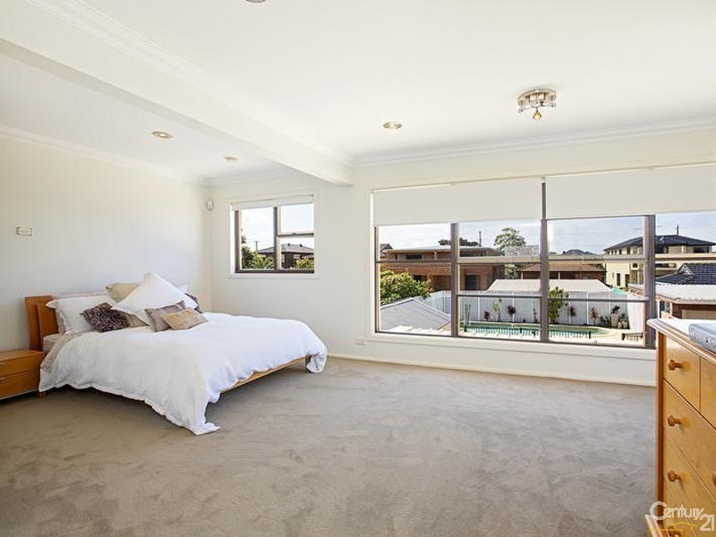 11 Moss Street, Sans Souci NSW 2219