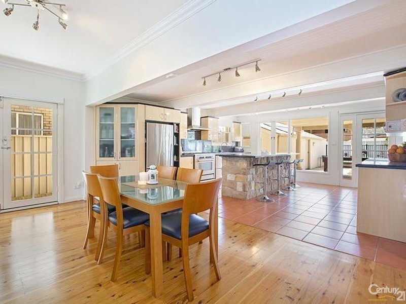 11 Moss Street, Sans Souci NSW 2219