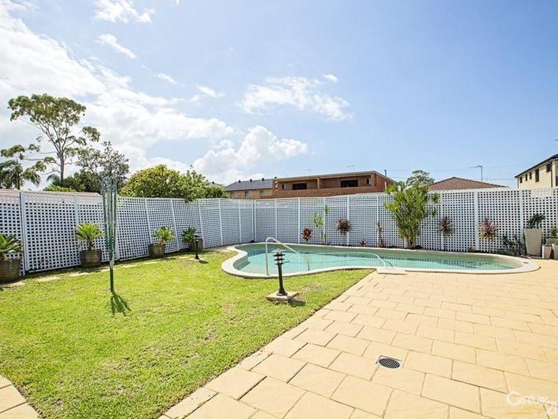 11 Moss Street, Sans Souci NSW 2219