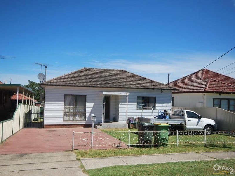 69 Wolseley Street, Fairfield NSW 2165