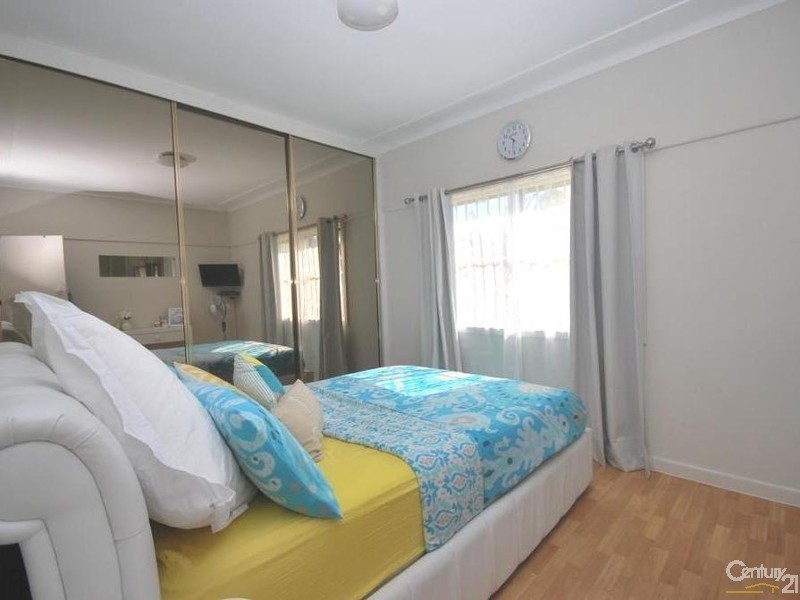 69 Wolseley Street, Fairfield NSW 2165