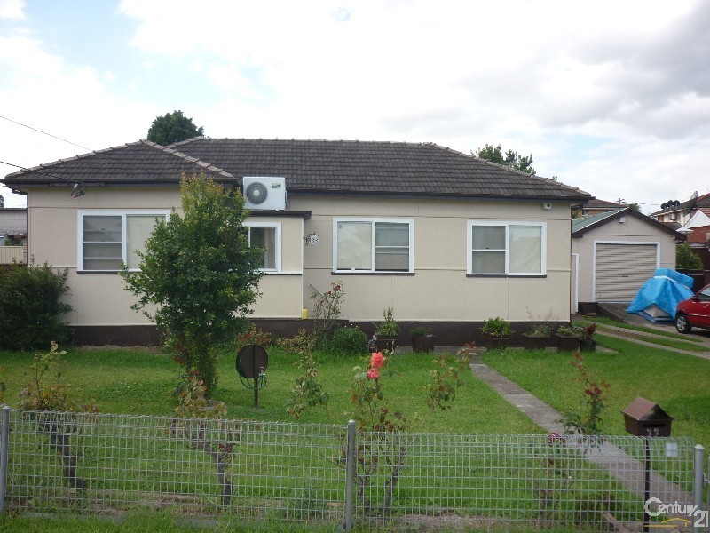 33 Evans Street, Fairfield Heights NSW 2165