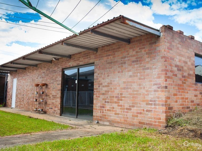 127 Mandarin Street, Fairfield East NSW 2165