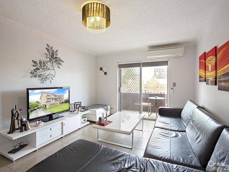 12/52 Harris Street, Fairfield NSW 2165