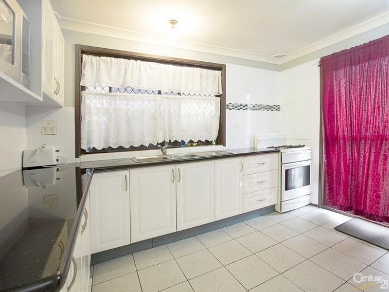 24 Dorset Close, Wakeley NSW 2176