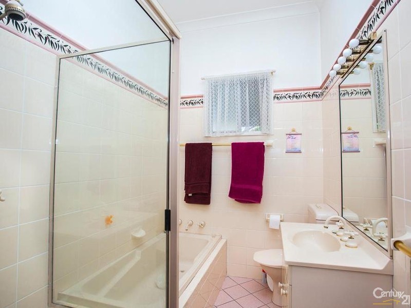 15 West Street, Guildford NSW 2161