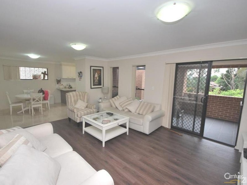 5/1  Hardy Street, Fairfield NSW 2165