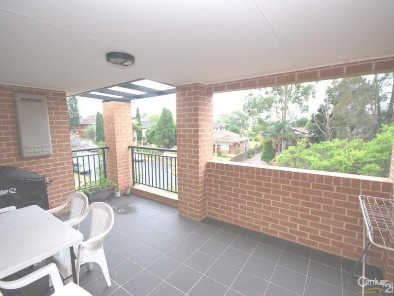 5/1  Hardy Street, Fairfield NSW 2165