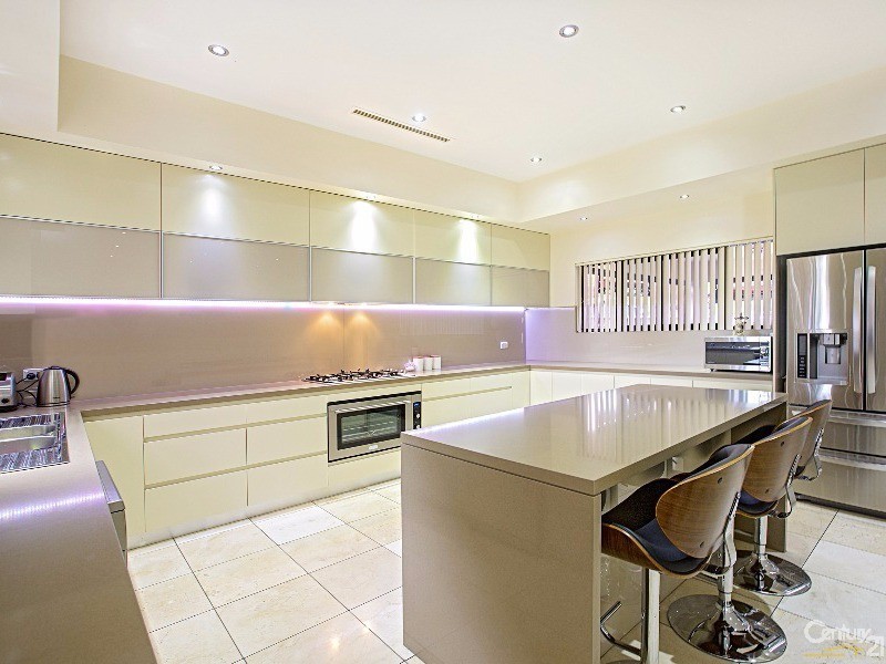 226 Prairie Vale Road, Bossley Park NSW 2176